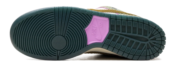Nike SB Dunk Low Pro Alexis Sablone – Chameleon (HJ3386-300)