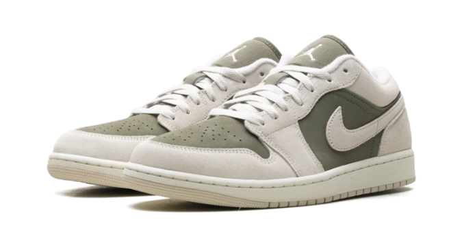Air Jordan 1 Low SE 'Medium Olive' Sail