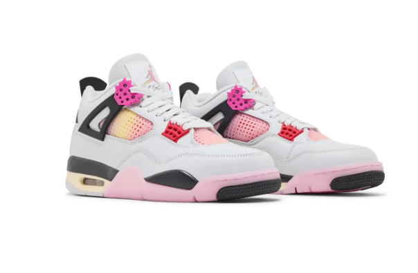 Air Jordan 4 Retro "Comic"