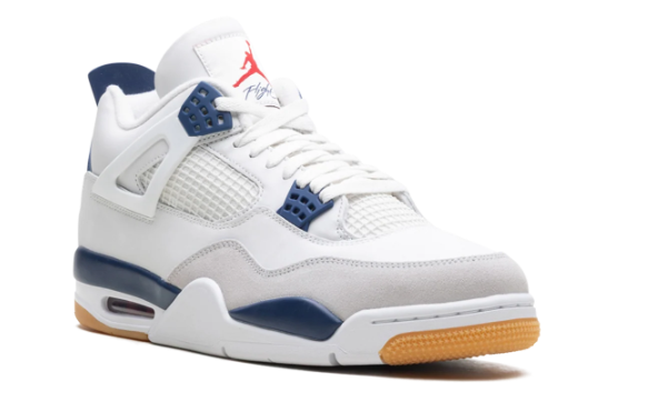 Nike SB x Air Jordan 4 "Navy" DR5415-100