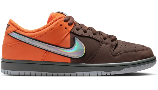Nike SB Dunk Low Pro 'Muni Fast Pass' Safety Orange / Wolf Grey / Baroque Brown